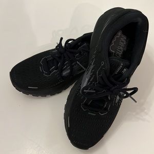 Brooks Ghost 13